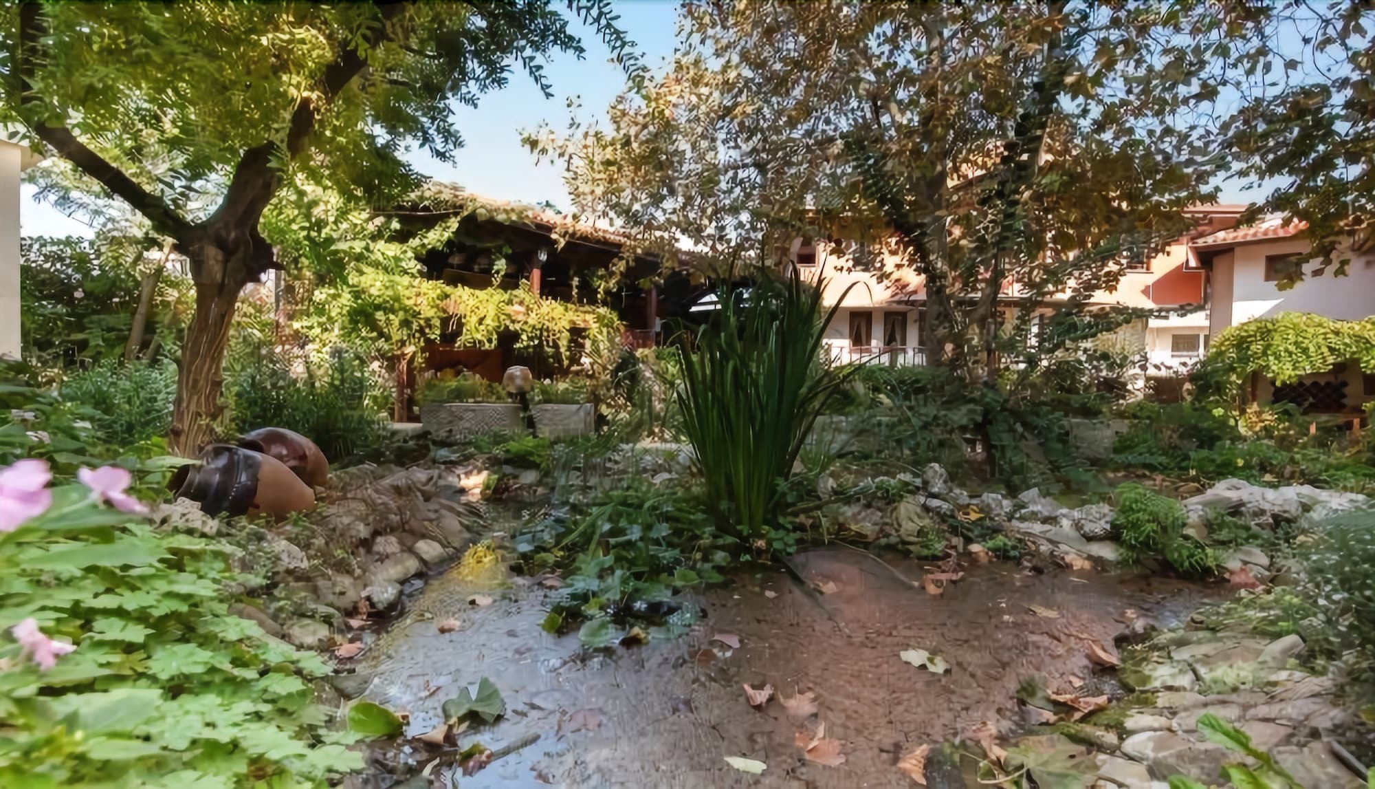 קרנבו Hotel Izvora מראה חיצוני תמונה